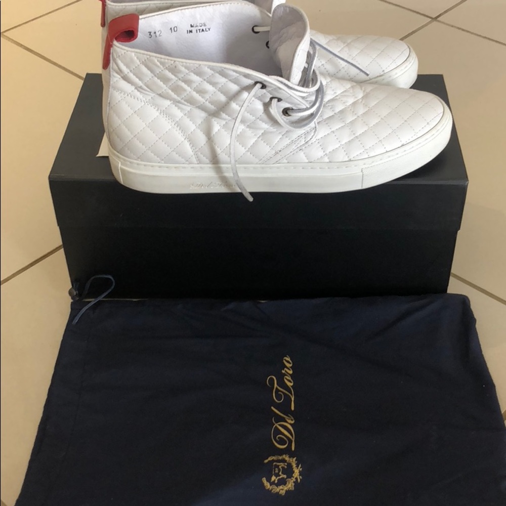 100% authentic del toro sneakers